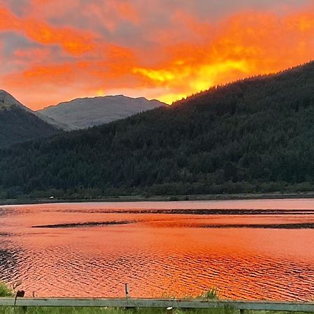 Macleen Cottage Arrochar Eksteriør billede